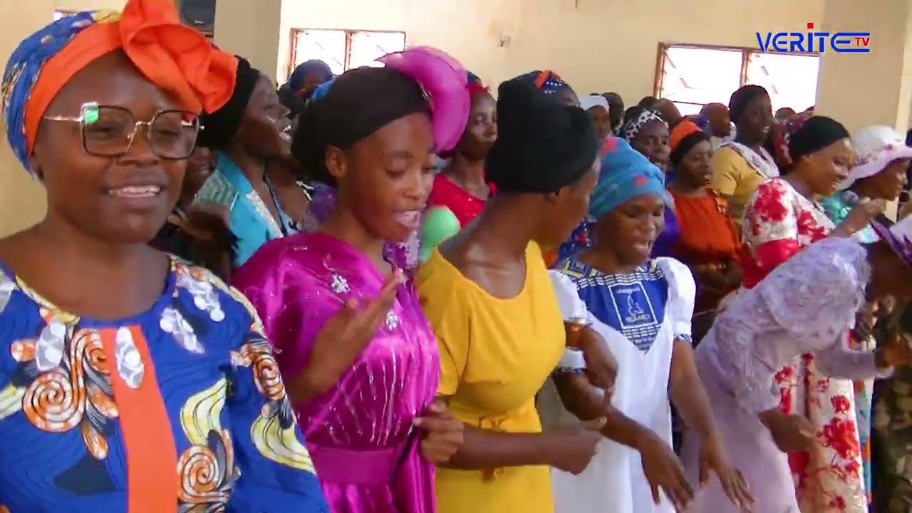 LOUANGE A MVOG MBI : LE CULTE COMBINE