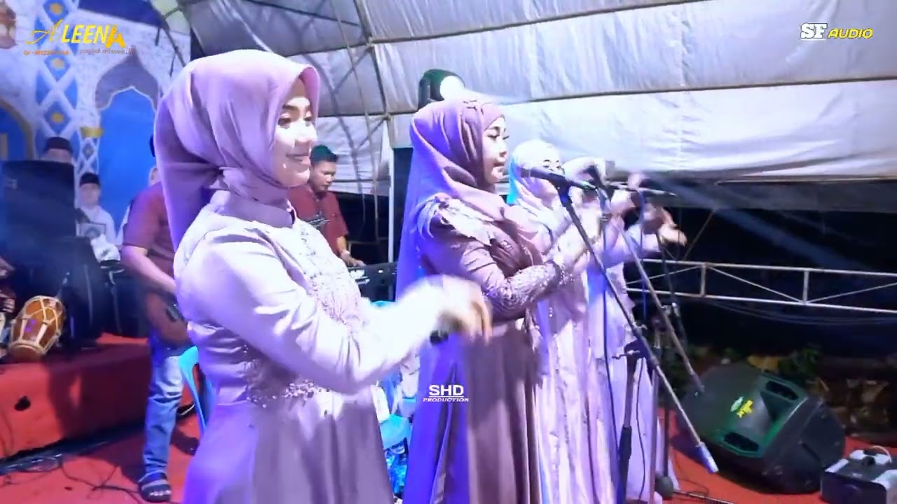 SAJADAH MERAH - RENI DISTI - ALEENA MUSIC // KHITAN ( IHTISYAM AKMAL AL AZMI ) DAWE KUDUS