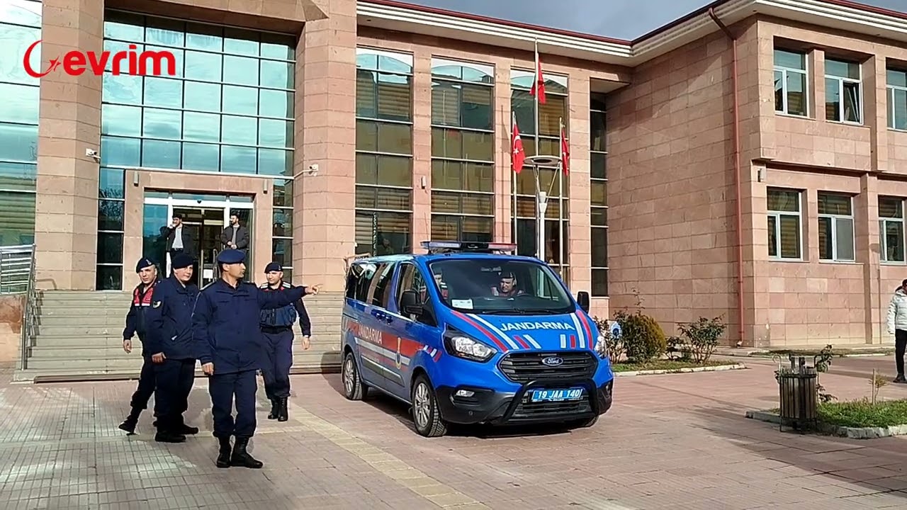 Osmancık Jandarması uyuşturucuya ge&ccedil;it vermiyor 1 tutuklama