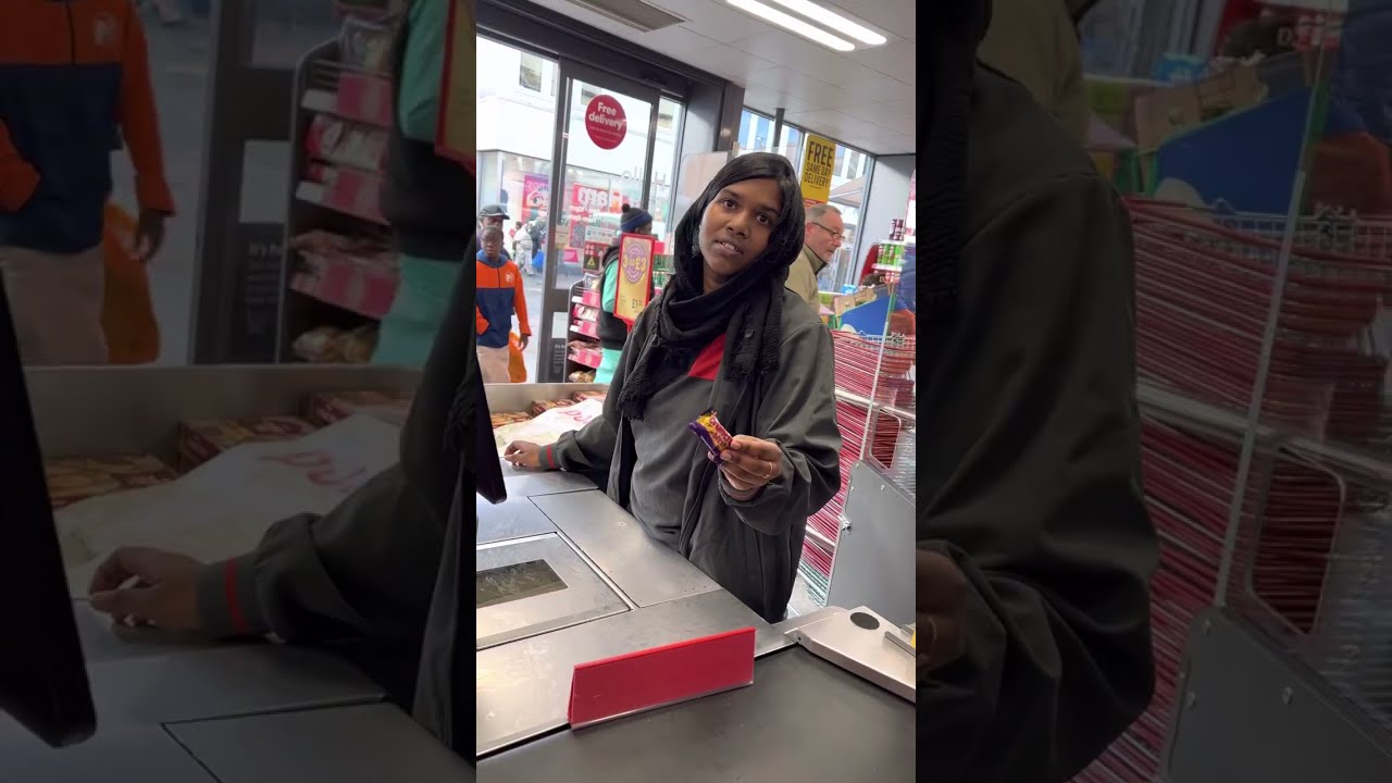 Checking single item at the cashier prank 😅🙅🏾&zwj;♂️😂
