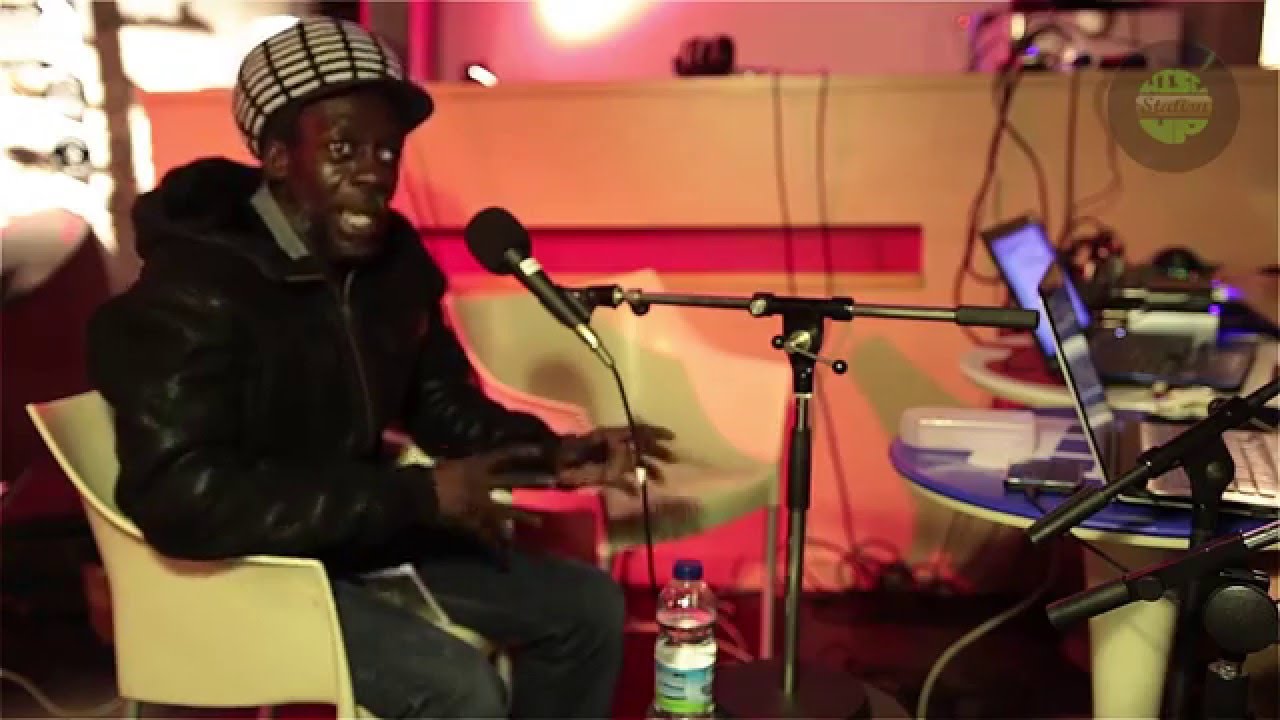 Aba Shanti-I - Interview live by Wise Up Station - 12/12/2015