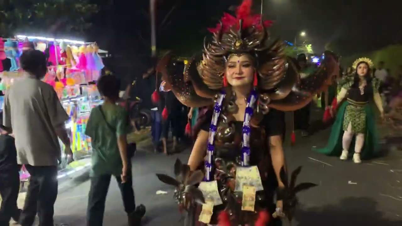 Karnaval menampu gumukmas bersama brewog audio