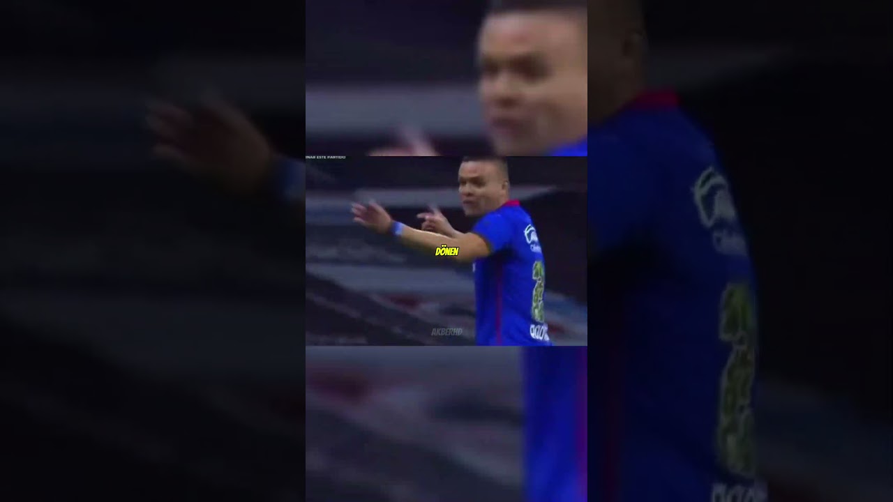Hakemin Skandal Yaratan Haraketi 😱🤯 