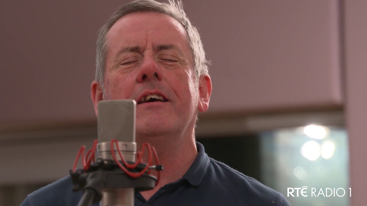 Luka Bloom 'I'll Walk Beside You' - Pantisocracy S2 E6