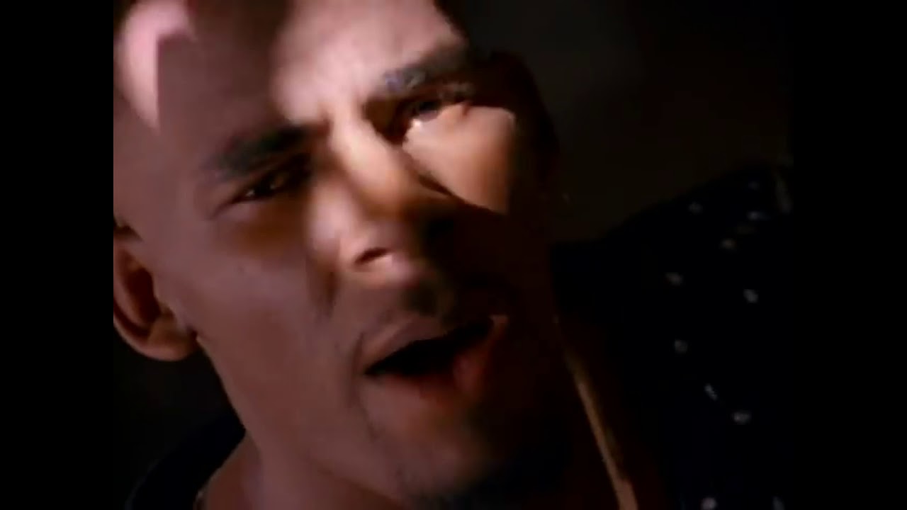 R  Kelly & Public Announcement   She's Got That Vibe reversed