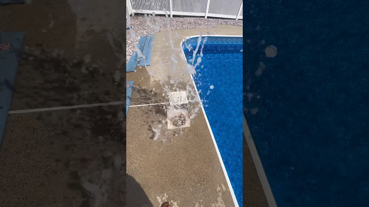 КАК Я ПОВРЕЖДАЮ ВОДОПРОВОДНЫЕ ЛИНИИ В БАССЕЙНЕ #бассейн #бассейн #подготовкакзиме #шорты