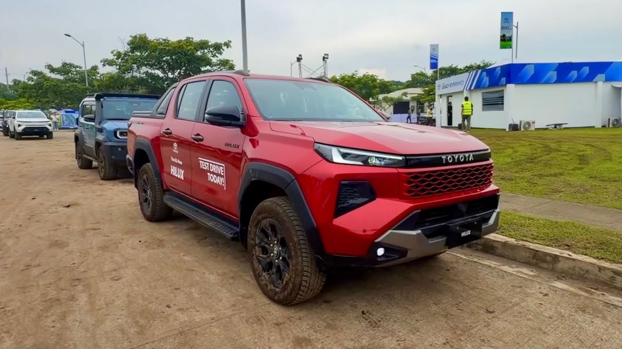 Тест-драйв Toyota Hilux 2026 года от первого лица