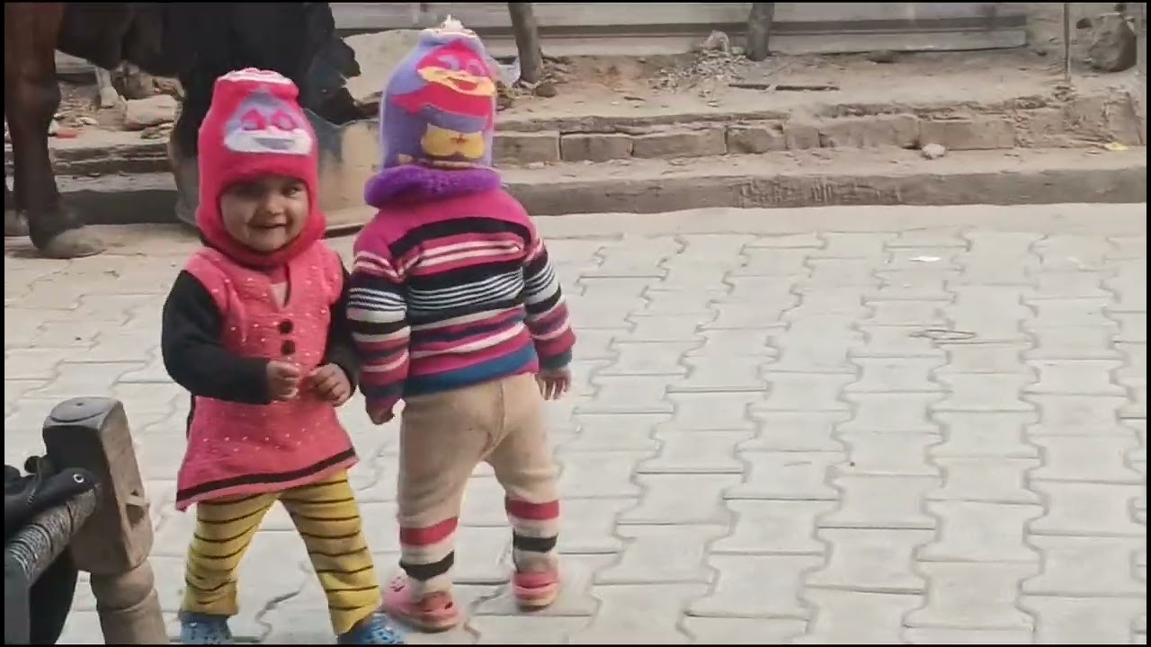 बच्चे का बचपन कैसे जीता है🤱🍭👍