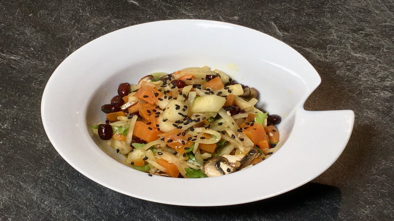 Azukibohnen S&uuml;&szlig;kartoffel Salat (Rezept nach 5-Elemente-Ern&auml;hrung)
