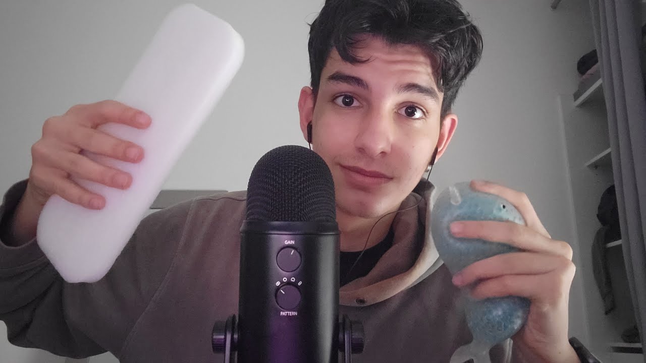 ASMR Calmo Com Sons de Chuvinha e Trovao para você dormir rapidinho 😴💤