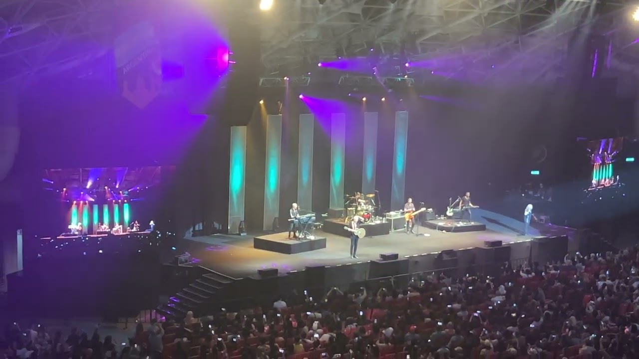 Air Supply - All Out Of Love (Live in Malaysia 2022)