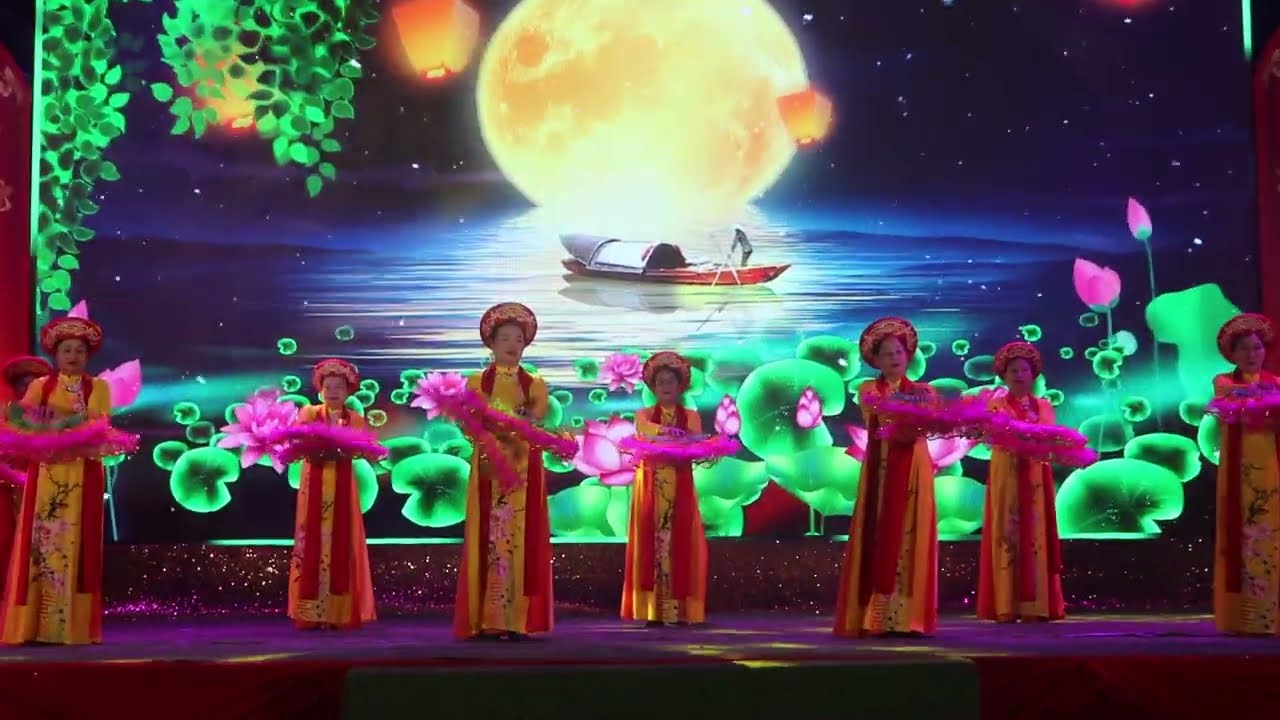 3  Múa: BÀI CA HỌ TRẦN VIỆT NAM (LỜI THƠ: NGỌC NGỌC TUẤN, NSUT DIỆU HẰNG), CLB Bồi Tây thể hiện