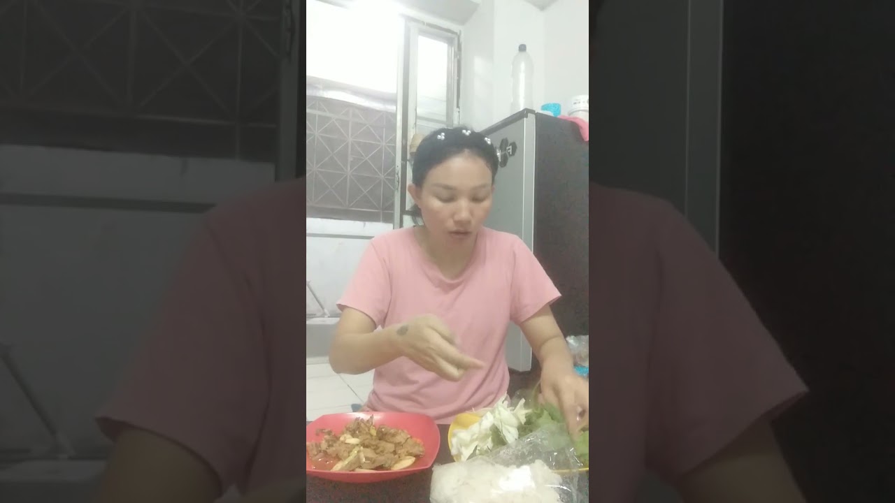 มาเด้อพี่น้องกินข้าวกับสาวลาวใต้🇱🇦 