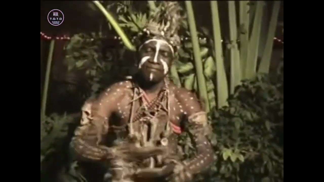 Mputu Ebondo Mi-Amor - Te Pepi e Kula | #TrackOfTheDay