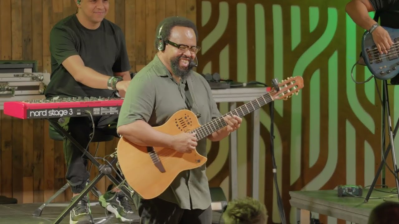Pagode do Revela Ao Vivo (edição Portugal): Talvez / Altas Horas / Coração Cigano / Vem Ficar Comigo
