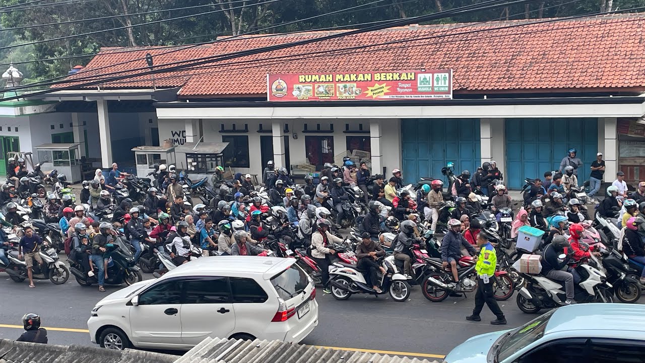 MEMBLUDAK❗️Arus Mudik Lebaran 2026 Di Jalur Selatan Malangbong Gentong Macet One Way 