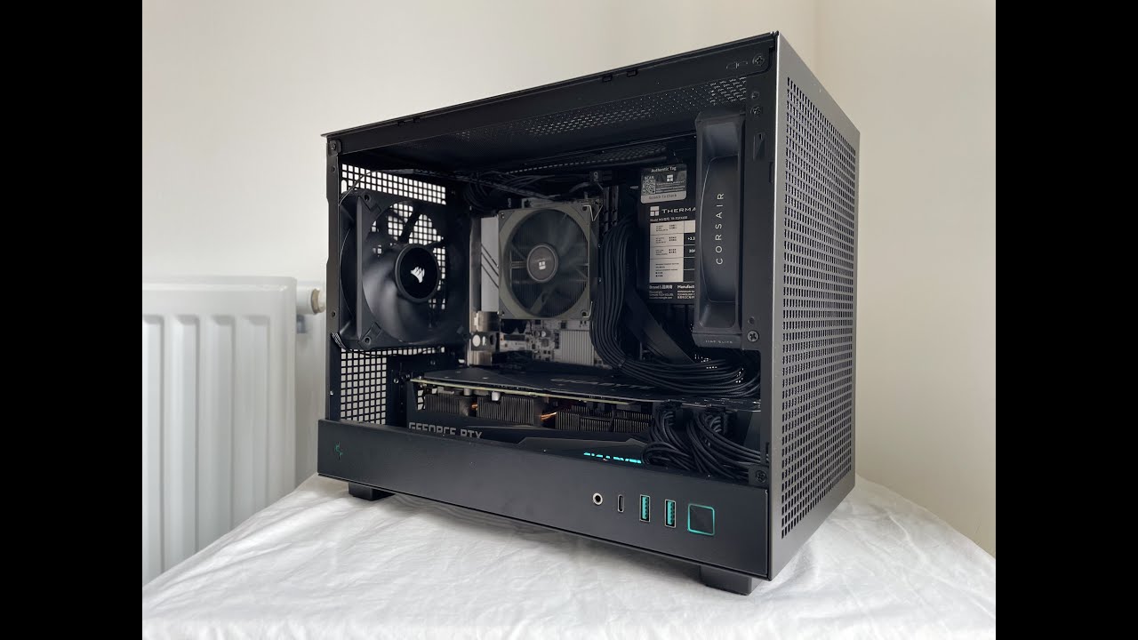 Mini ITX Build Timelapse - Deepcool CH160