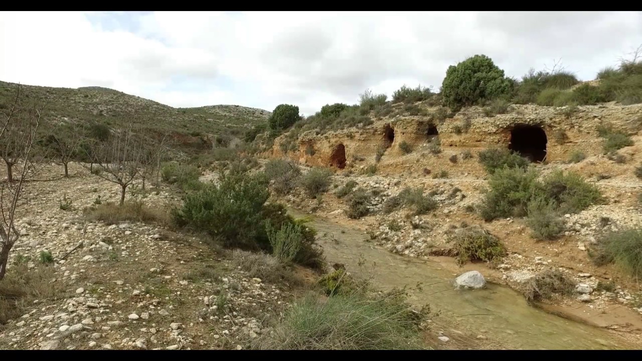 Sierra Oliva. La Rambla del Agua Verde.