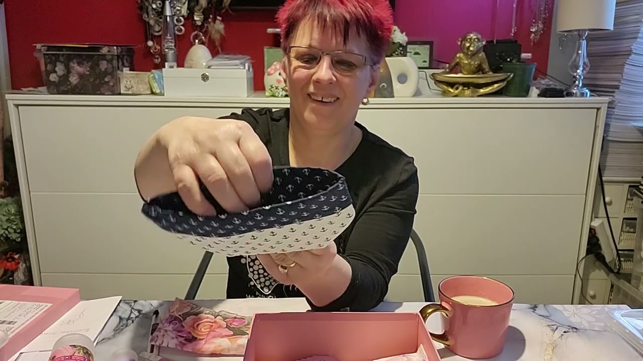 Geburtstagspaket  von Anette 🎁✉️🧬