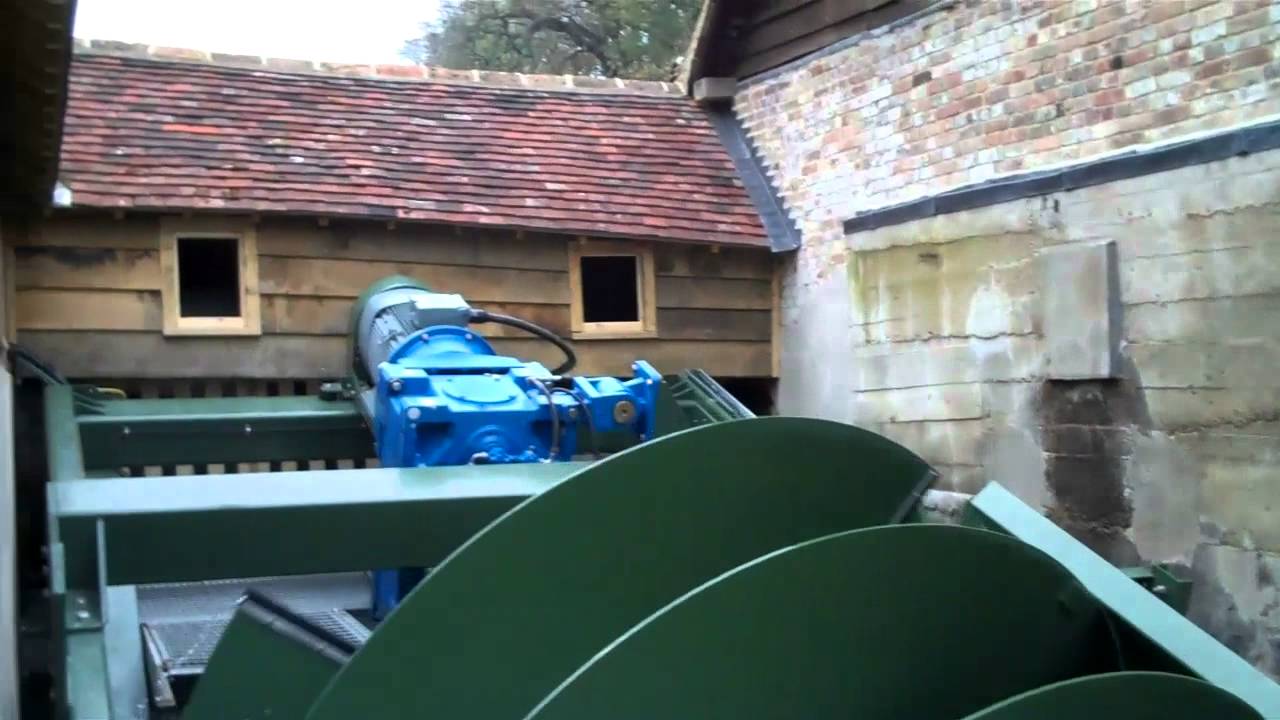 Archimedean Screw Turbines on river Thames