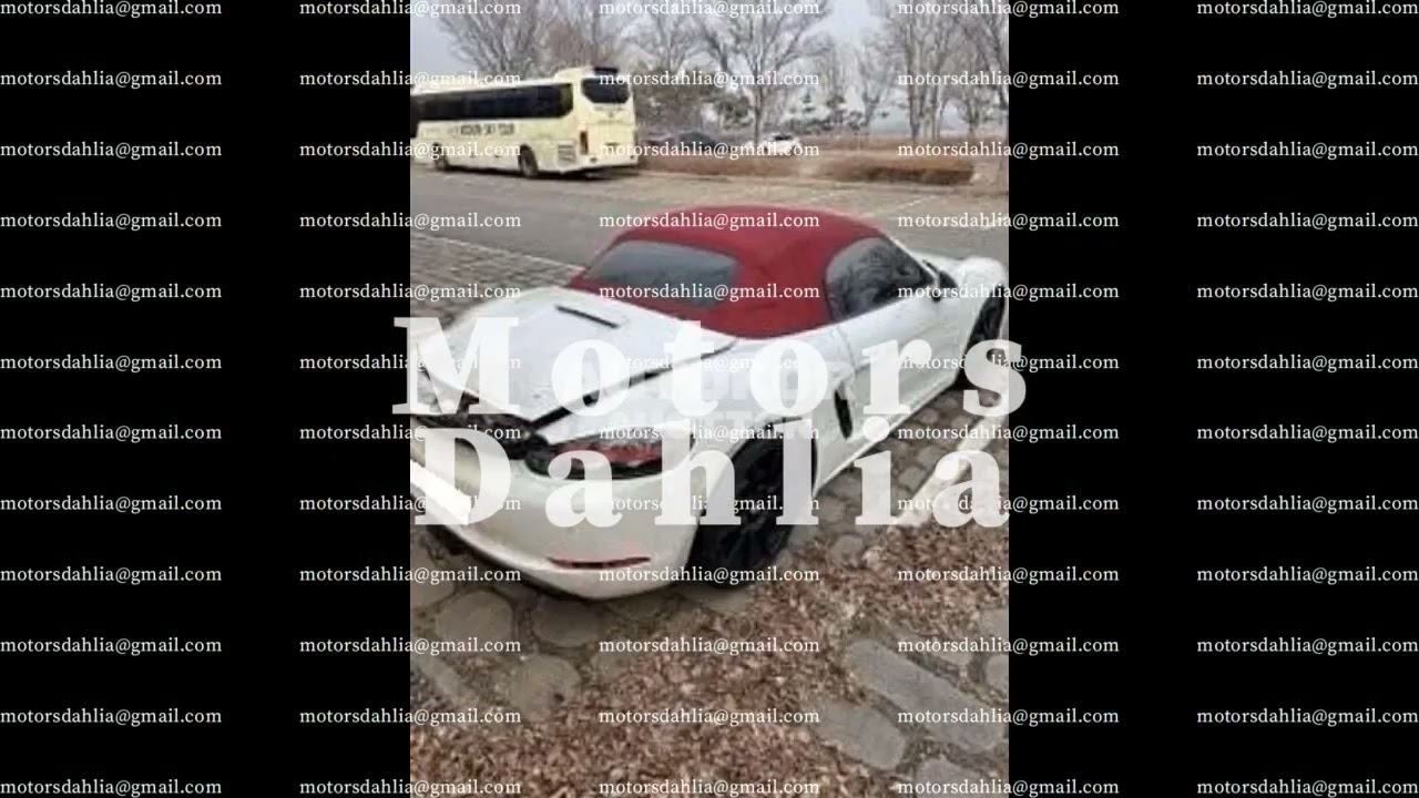 PORSCHE 2017 WP0CA2980HS223296