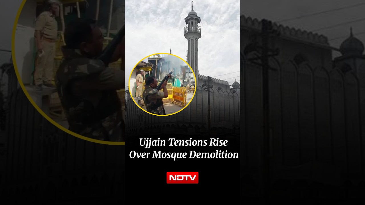 Tear Gas, Lathi Charge In Protesters Vs Cops Over Ujjain Mosque Removal