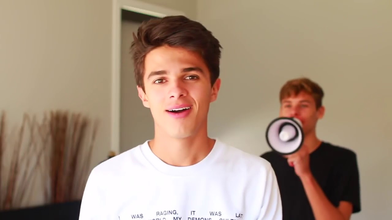 EXTREME TRUTH OR DARE IN PUBLIC! | Brent Rivera