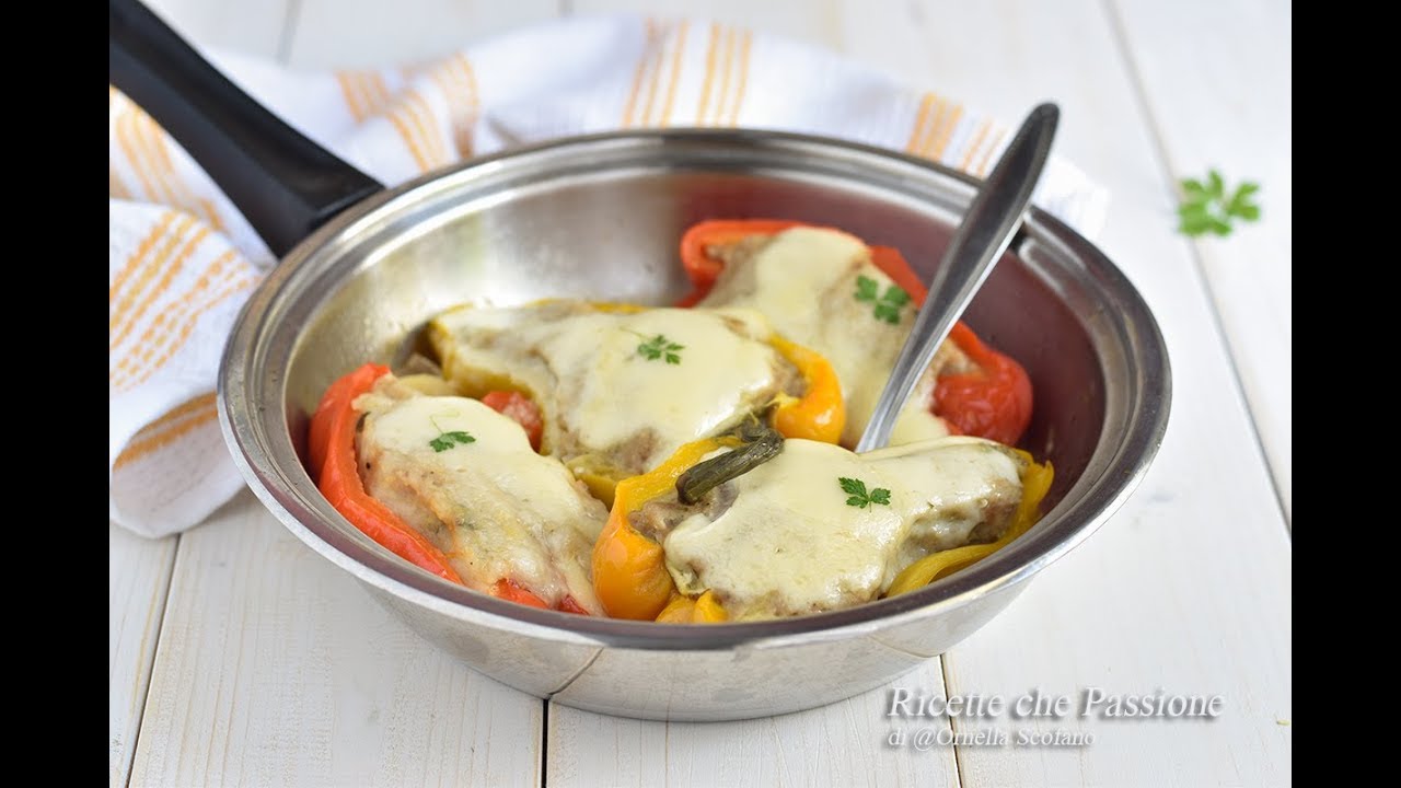 Peperoni ripieni in padella con fontina - Ricette che Passione