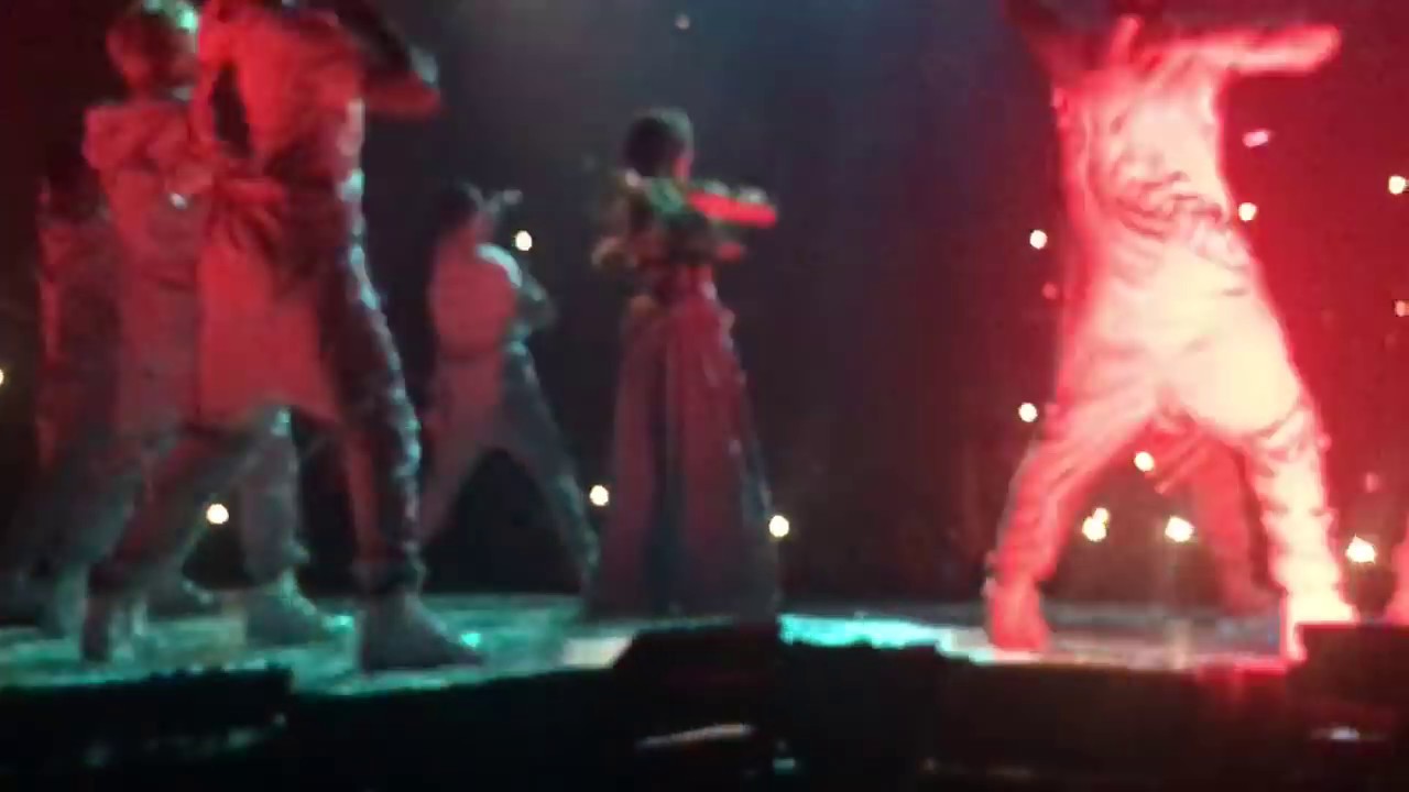 Ariana Grande - Dangerous Woman Tour - Break Free - Phoenix AZ