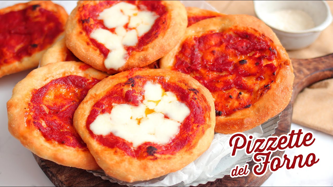 PIZZETTE ROSSE del FORNO | Croccanti, filanti e proprio come quelle del fornaio! | Life&Chiara