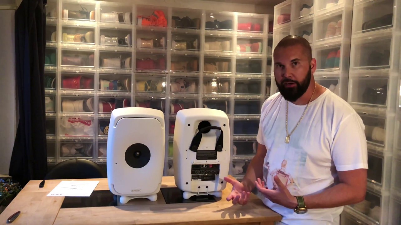 Unboxing : Genelec 