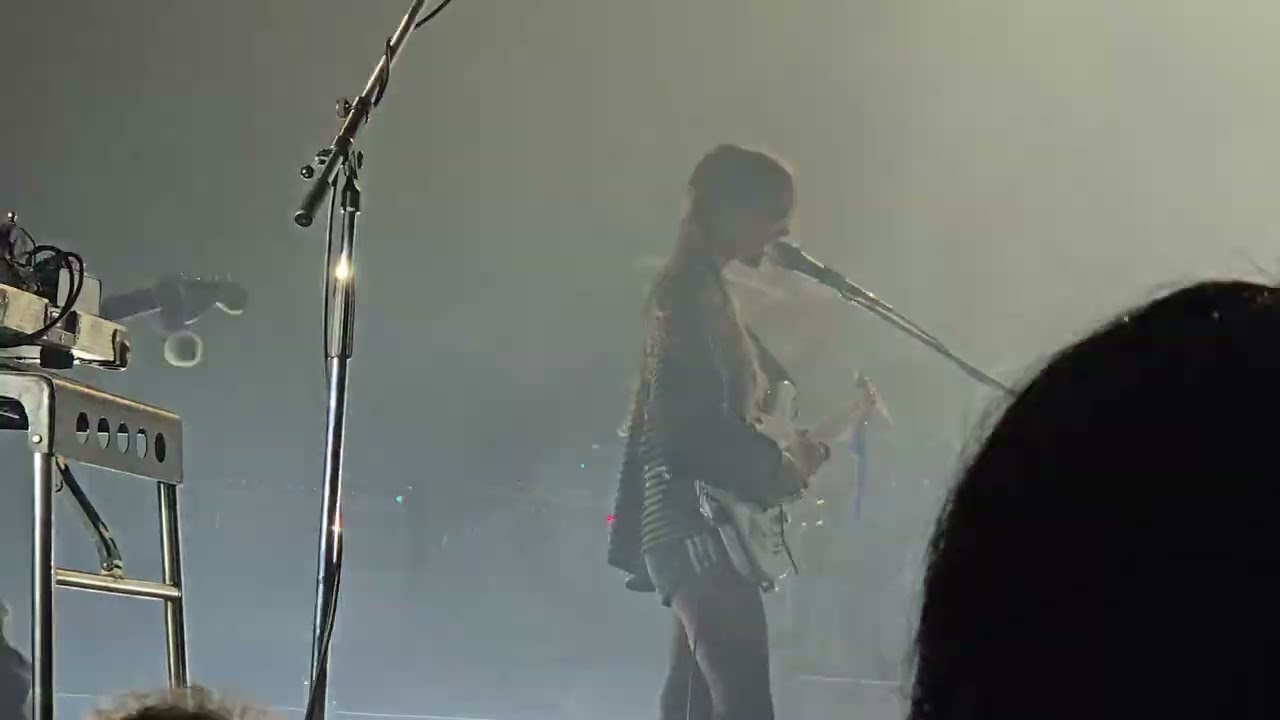 Wet Leg - Being In Love (japan tour 2026)