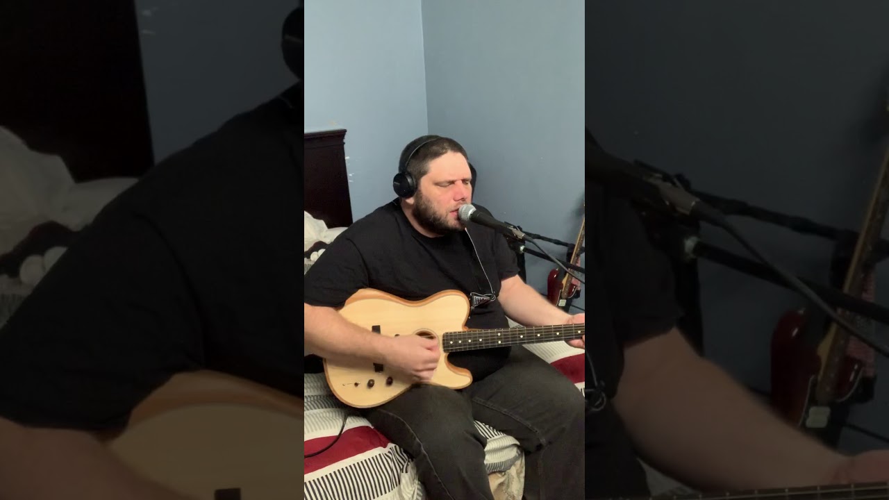 As I Grow, fender acoustasonic telecaster & Mackie VLZ4 Series 3204VLZ4 32-channel mixer-USB