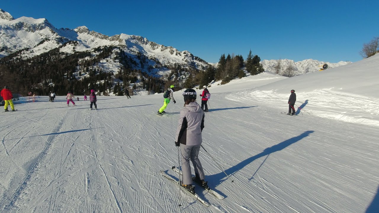 Val di Sole - Monte Vigo - Marilleva 1400 - piste 11 + 23. 17.12.2021