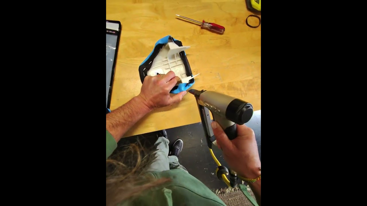 Yamaha YZ250F / YZ450F GAS CAP COVER INSTALL TUTORIAL