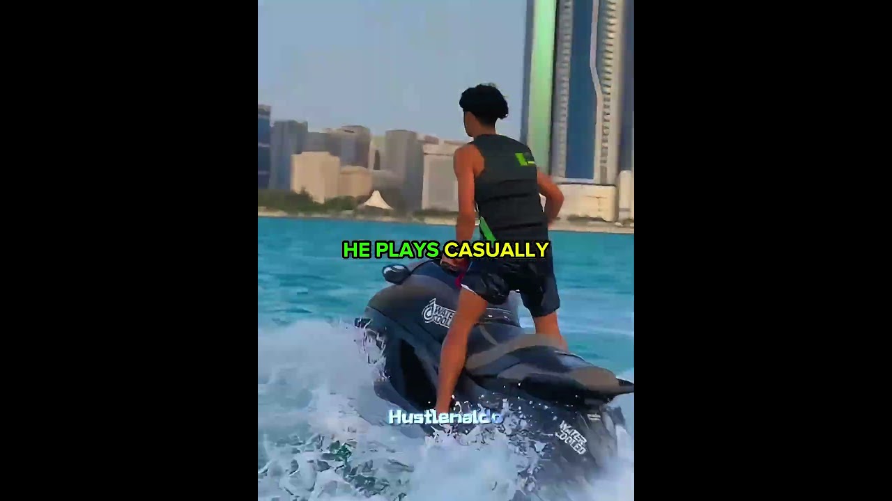 Ronaldo & Georgina Watch CR Junior on Jet Ski 🌊⚡
