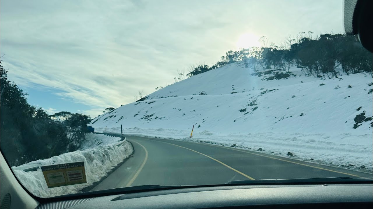 Melbourne to Mount Hotham Road Trip | Snow Adventure Australia