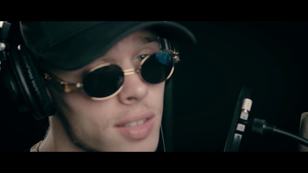 Leon - Mercedes Benz (cover) 4K
