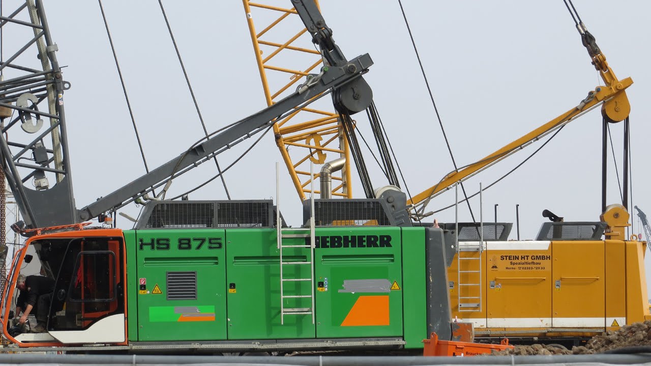 Soeren66 - Hilfskran LIEBHERR HS 883 und Schlitzwandbagger HS 875