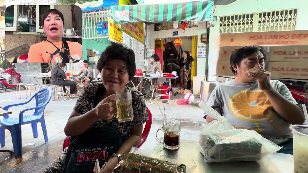 Thanks em gái thái Phượng tặng 3 ðòn bánh tết ǎn tết vui vẻ nhe