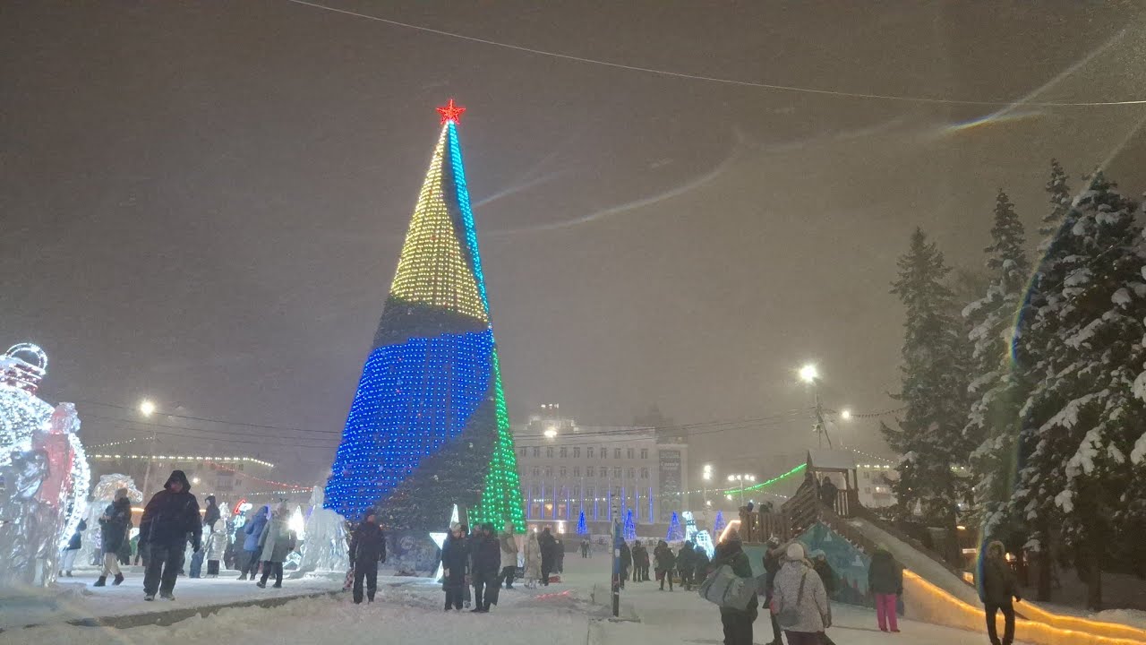Горсовет,Уфа,31 декабря.С Новым 2026 годом!🌲🍊🎆Площадь Ленина,Уфа,Россия🇷🇺