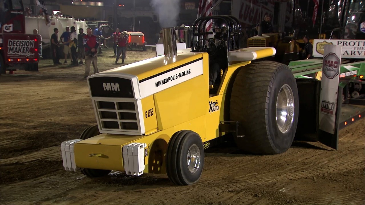 Pro Pulling 2021: Pro Stock Diesel Trucks and Tractors pulling at the Scheid Diesel Extravaganza