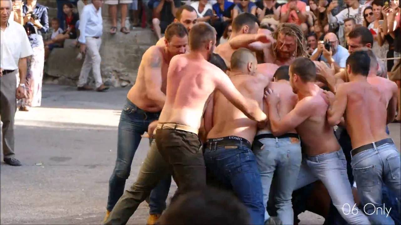 Saut du Cepoun - Fête Patronale de la Saint Roch - Utelle