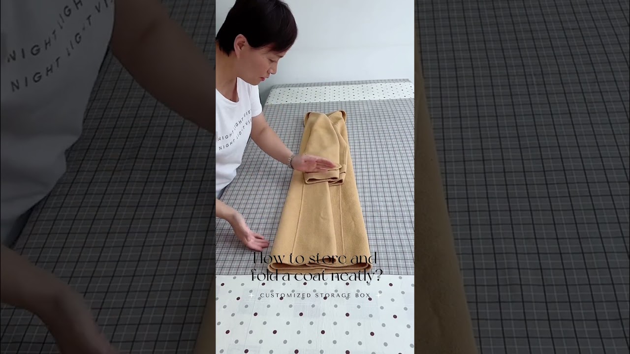 Master the Art of Folding Coats! 😎🧥