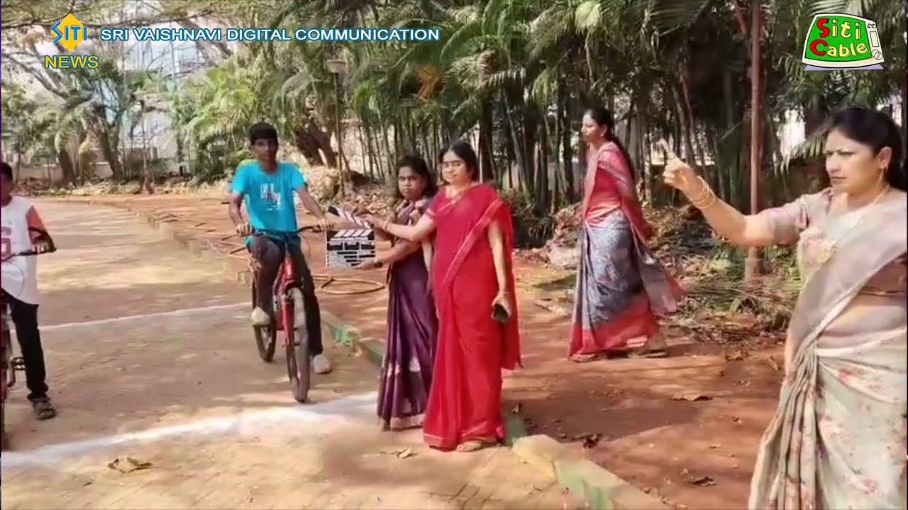 ఫిట్నెస్ వాకర్స్ తో కలిసి సంక్రాంతిని ఘనంగా జరుపుకున్న కాకినాడ వాసులు