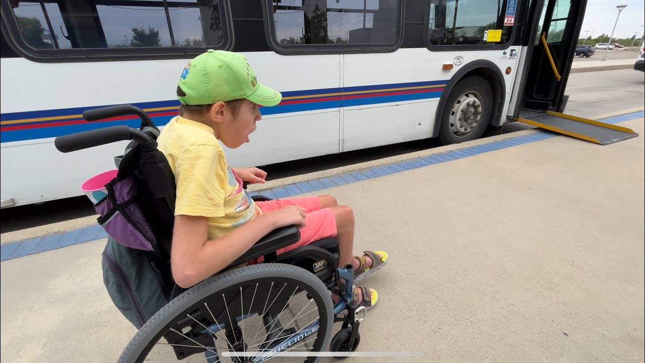 Winnipeg Transit Wheelchair Fun at Seel Bus Stop - ramp and New Flyer Articulated ​⁠@BusBoyKayden
