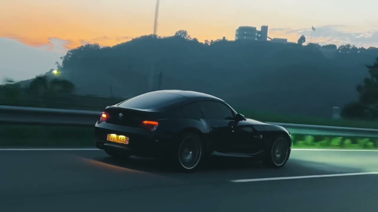 BMW E86 Z4 Unleashed: A Scenic Korean Road Trip