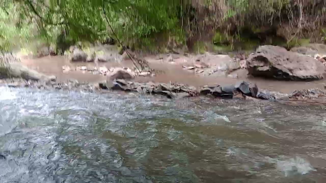 Um tombo no rio das pedras 