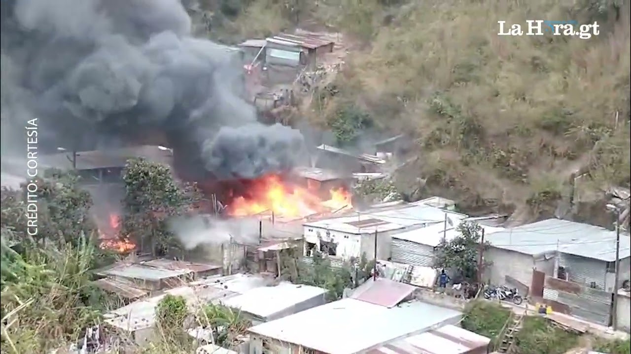 Incendio afecta a varias viviendas en colonia Guajitos, zona 21