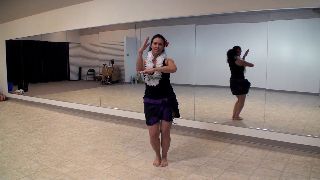 Mele Kalikimaka Dance